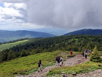 Varság és Madarasi-Hargita – vízesések és hegyi panorámák